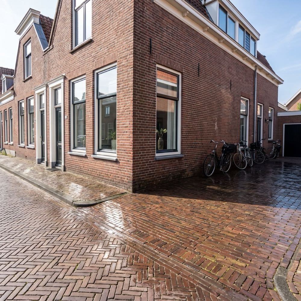 Afgeronde reiniging van een Friese woning